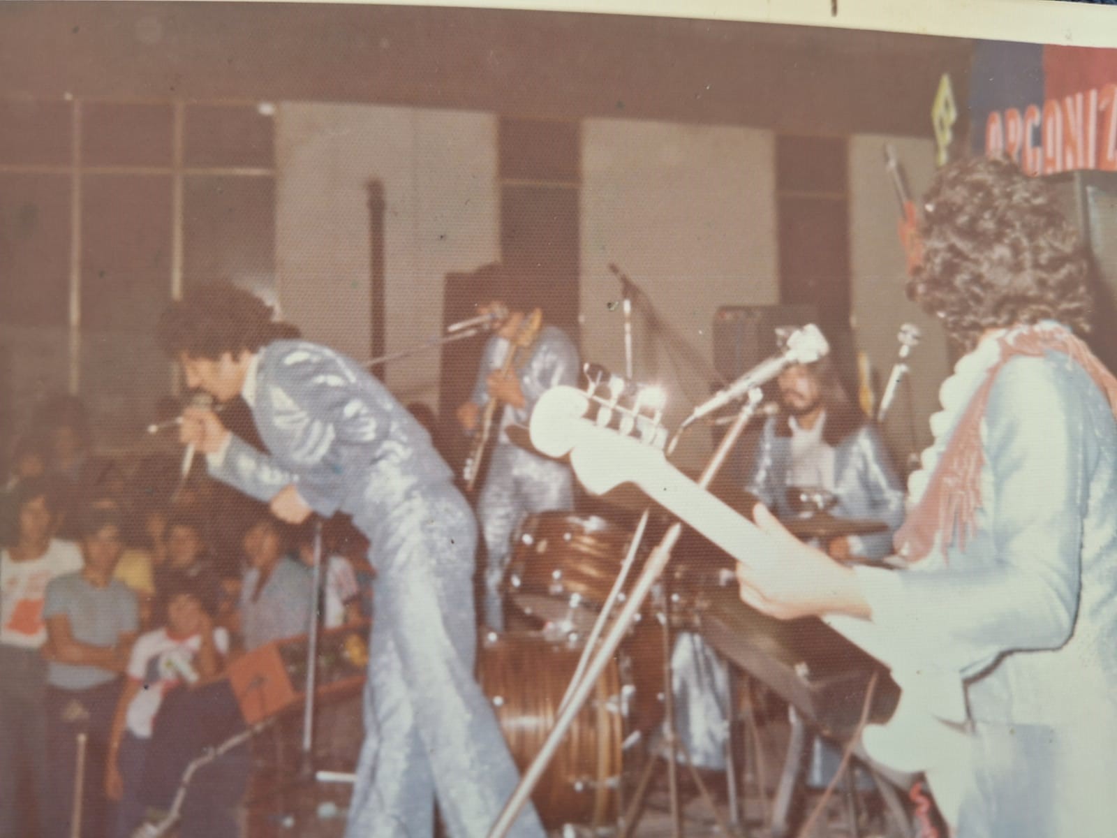 ESTE SAB 3 DE AGOSTO: Gran Fiesta de la música, “La Rockola” – Homenaje a la Av del Ruido
