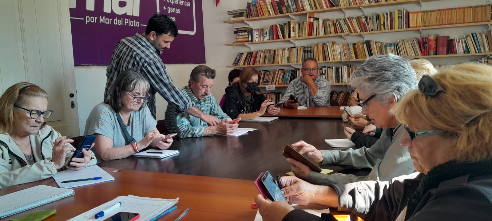 SUMAR POR MAR DEL PLATA ABRE LA INSCRIPCIÓN A la 8° EDICIÓN DEL CURSO GRATUITO USO DE CELULARES PARA A ADULTOS MAYORES