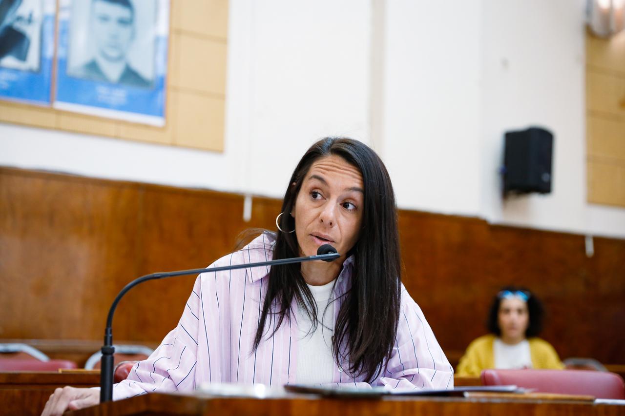 Eva Ayala: «Están vaciando la orquesta sinfónica municipal»