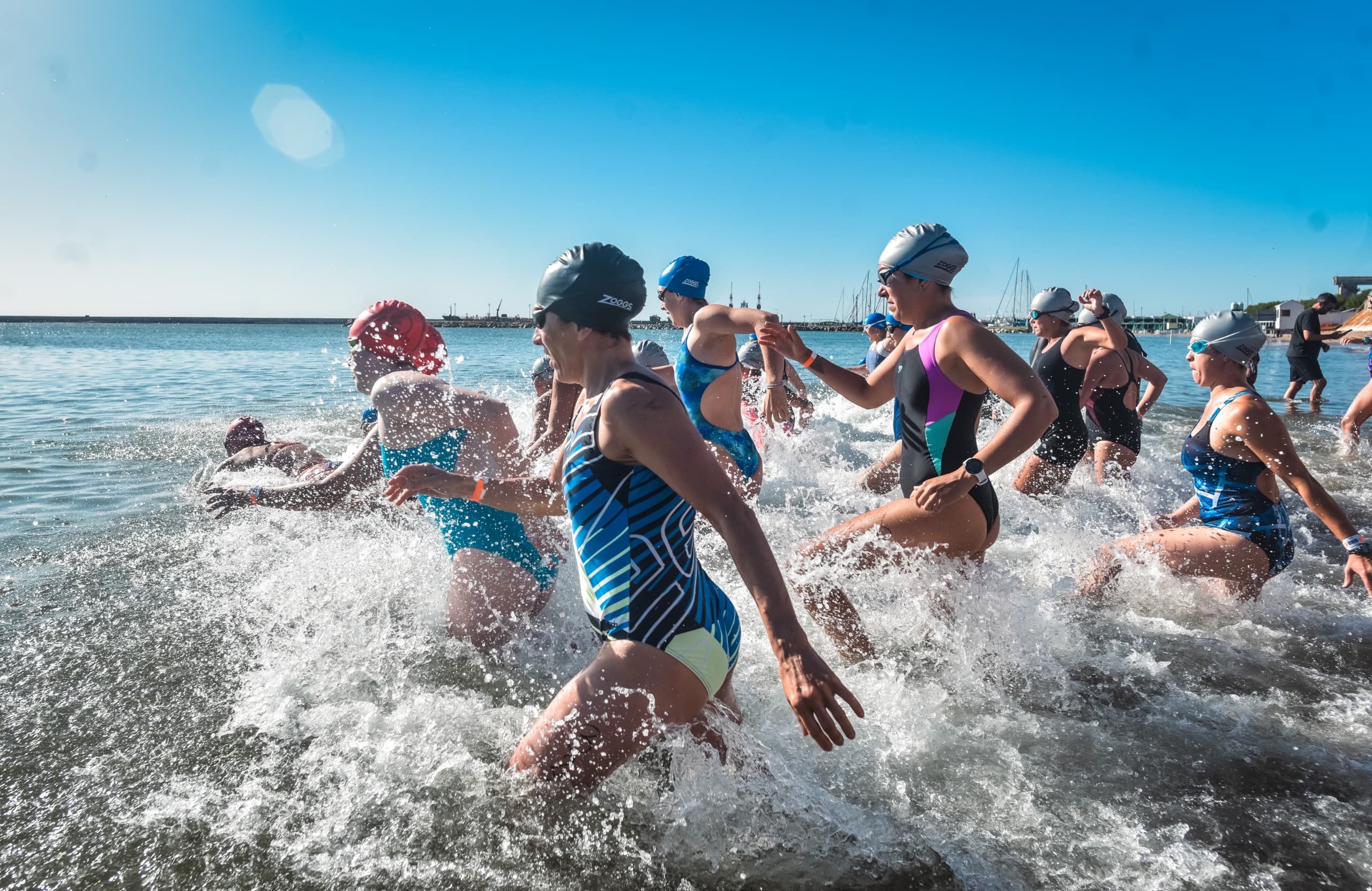 Presentan la cuarta edición de la Carrera de Aguas Abiertas Ciudad de Mar del Plata
